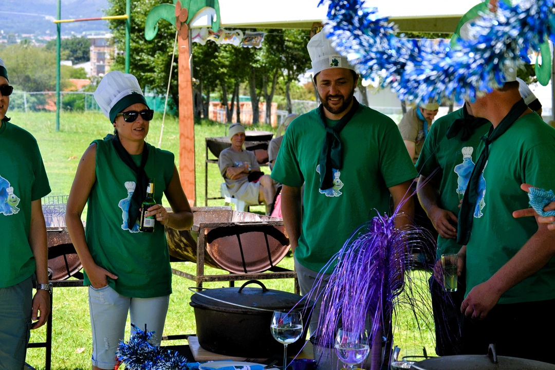 Group photo of master chef team building